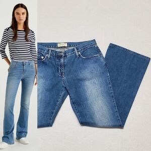 UNITED Colors of Benetton Mid Rise Faded Distressed Mid Wash Flare Jeans